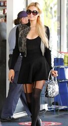 Paris Hilton mega bevy