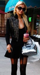 Paris Hilton mega bevy