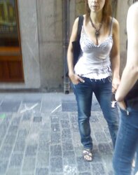 Escote de una amiga