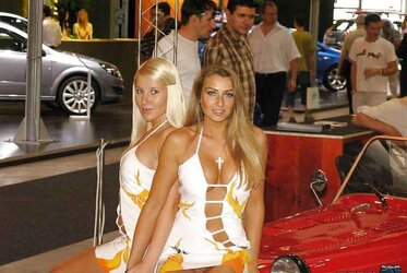 Upskirts no Undies