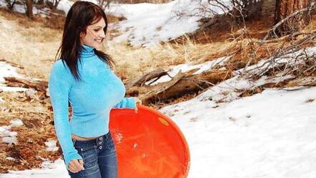 Ample Clothed Mounds