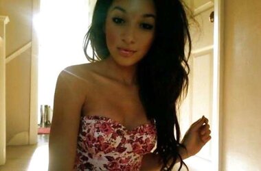 Damsels with uber-sexy hair.
