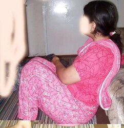 My aunty in shalwar kamez