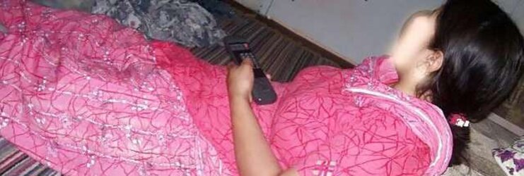 My aunty in shalwar kamez