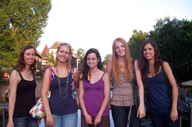 A lot more of sugary-sweet women