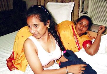 INDIAN MOTHER DAUGHTER