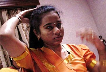 INDIAN MOTHER DAUGHTER