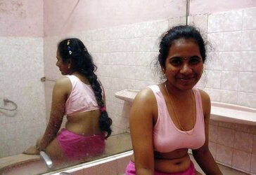INDIAN MOTHER DAUGHTER