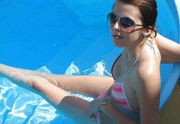 Steaming Teenagers swimming and posing