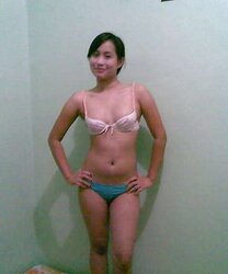 Selfie teenager pinay bare photo