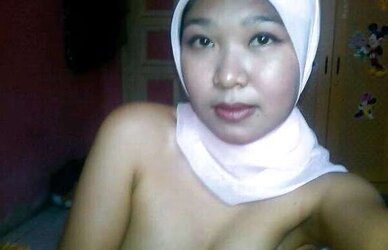 Fresh stunning hijab -SUPER