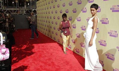 RIHANNA at the MTV VMAs JUMMY BROWN SUGAR