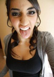 Iranian Teenager Mega-Slut Dorsa
