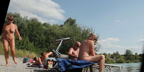 Naked Beach Spy Photos