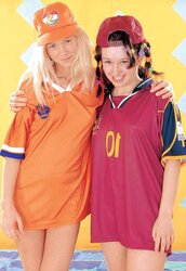 SPORTY TEENAGERS - SOCCER