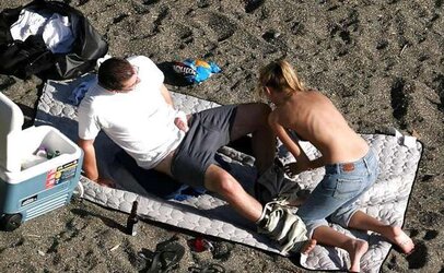 Poppen und Blasen am Strand - Teil