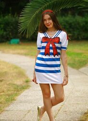 French Bloggers Mode with cool gams