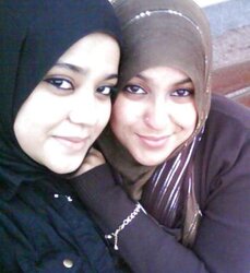 Non-porno Arab woman, with or sans hijab III