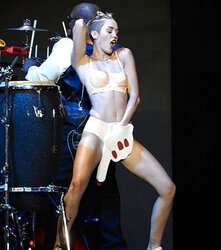 Handsome Nasty Miley Cyrus on MTV VMAs August