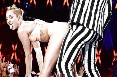 Handsome Nasty Miley Cyrus on MTV VMAs August