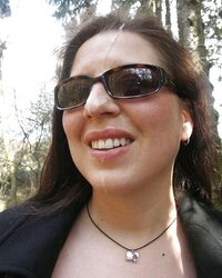 GROSSE TITTEN UND ABSOLUT SPERMAGEIL
