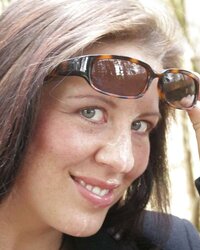 GROSSE TITTEN UND ABSOLUT SPERMAGEIL