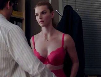 Betty Gilpin from Nurse Jackie