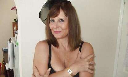 Mature Sweetheart - Sandy D