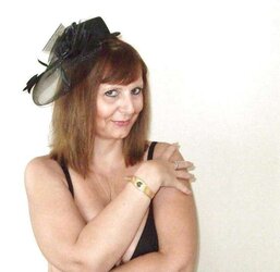 Mature Sweetheart - Sandy D