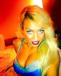 Athina Naya