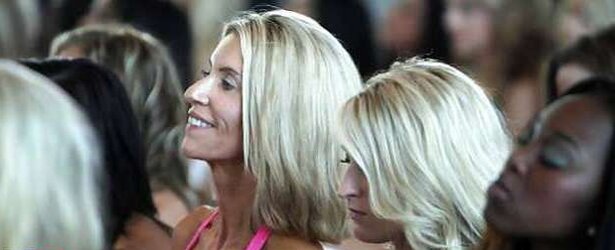 Sharon Simmons - 55 years old cheerleader