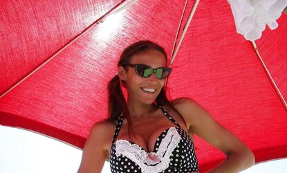 Super-Sexy Alena Vodonaeva from russian Hefty Brother (Dom two)