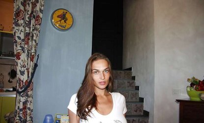 Super-Sexy Alena Vodonaeva from russian Hefty Brother (Dom two)