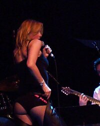 Lucy Lawless And Renee O Connor By twistedworlds