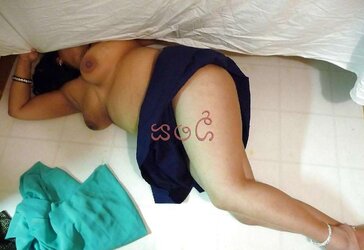 Indian chubby Aunty
