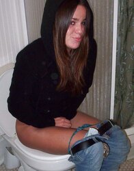 Naughty femmes in denim XXXI