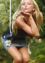 Naughty femmes in denim XXXI