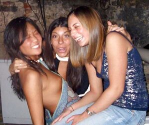 Naughty femmes in denim XXXI