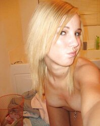LADIES NEXT DOOR 7.