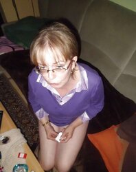 CumLvr46F From SmutDates.com