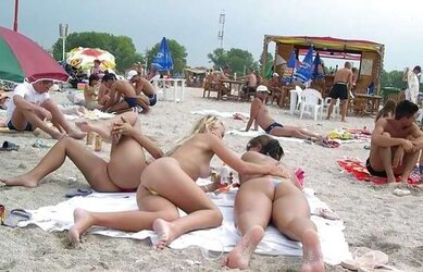 Beach ladies eighteen.