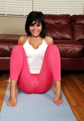 Gam warmers, leggings and such on cool soles