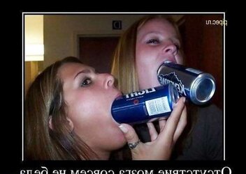 Demotivatory