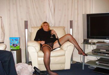 M I L F Cockslut Wifey