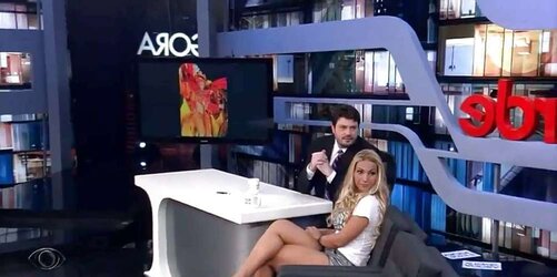 Brazilian and World Celebrities Red-Hot Crossed Gams