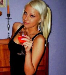 Luxurious and horny Estonian chicks ! vol