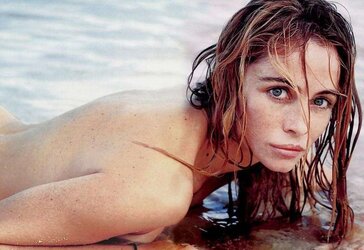 Emmanuelle Beart N
