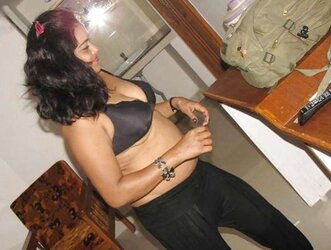 INDIAN INEXPERIENCED BEVY XV