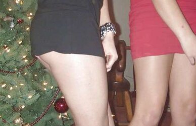 FaceBook Thong Glimpse