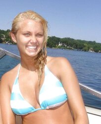 BEAUTIFUL FEMMES IN SUPER-HOT SWIMSUITS II
